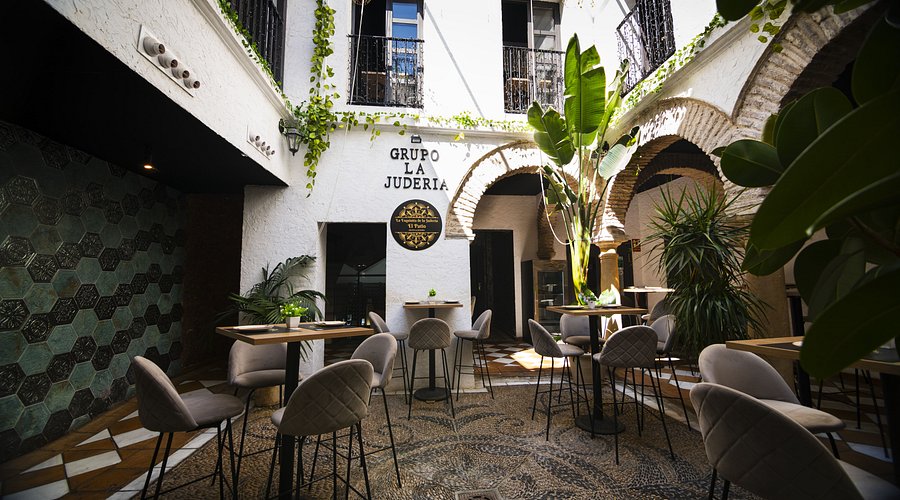 Cena flamenca en la Judería de Córdoba para despedidas